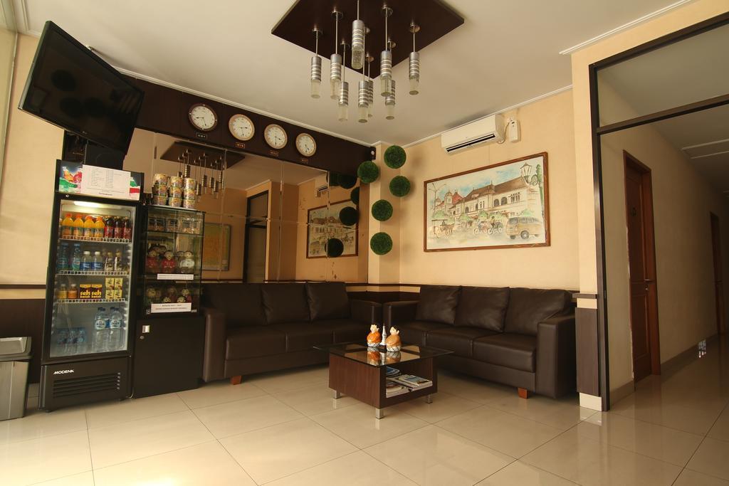 Hotel Pules Yogyakarta Ngoại thất bức ảnh