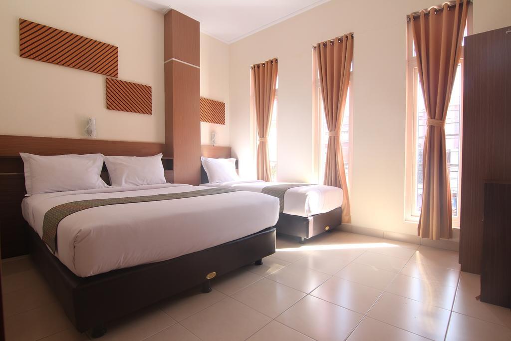 Hotel Pules Yogyakarta Phòng bức ảnh